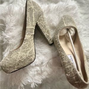 Steve Madden the cool people size 8 linen pumps NWT
